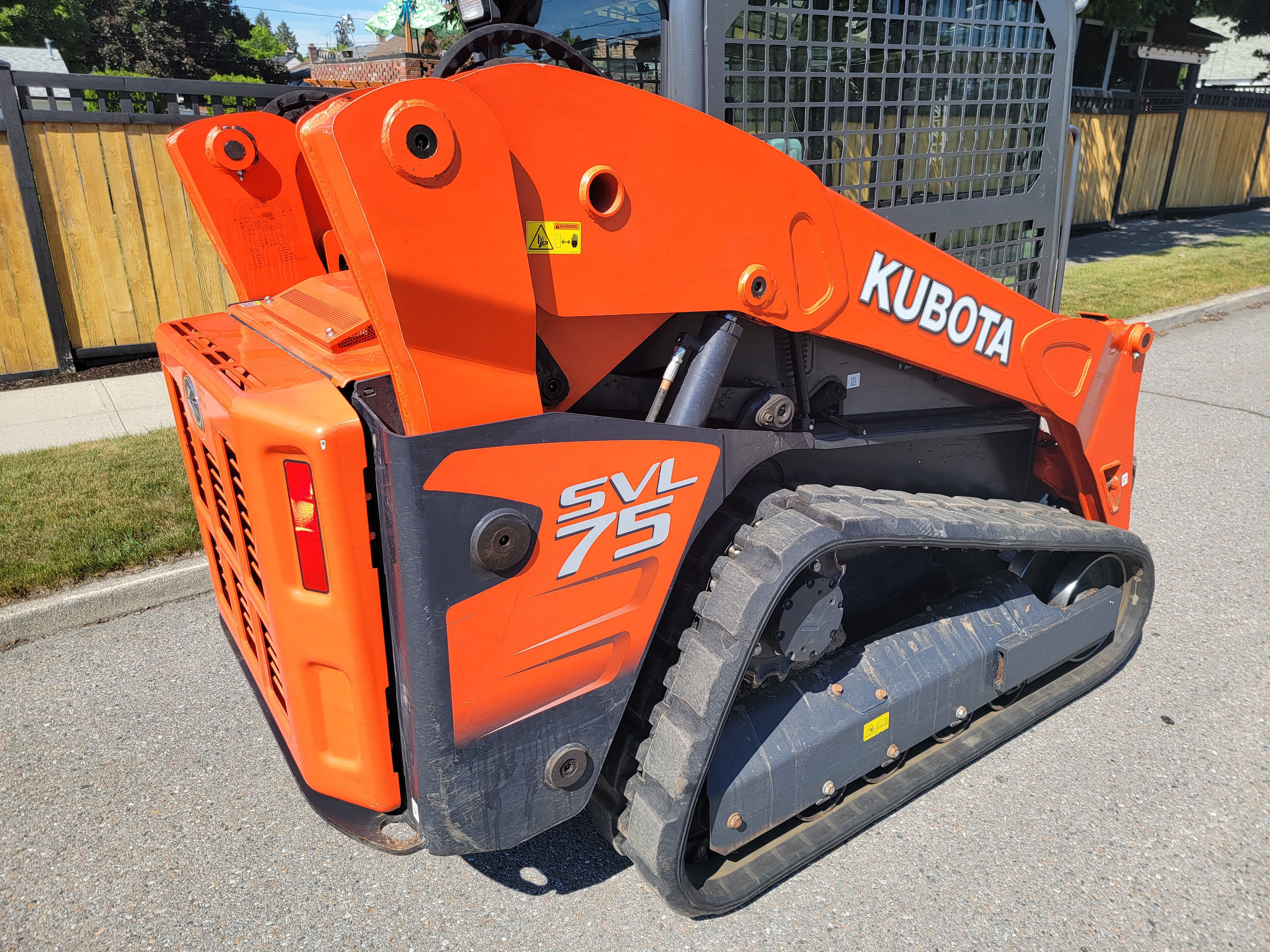 KUBOTA SVL75