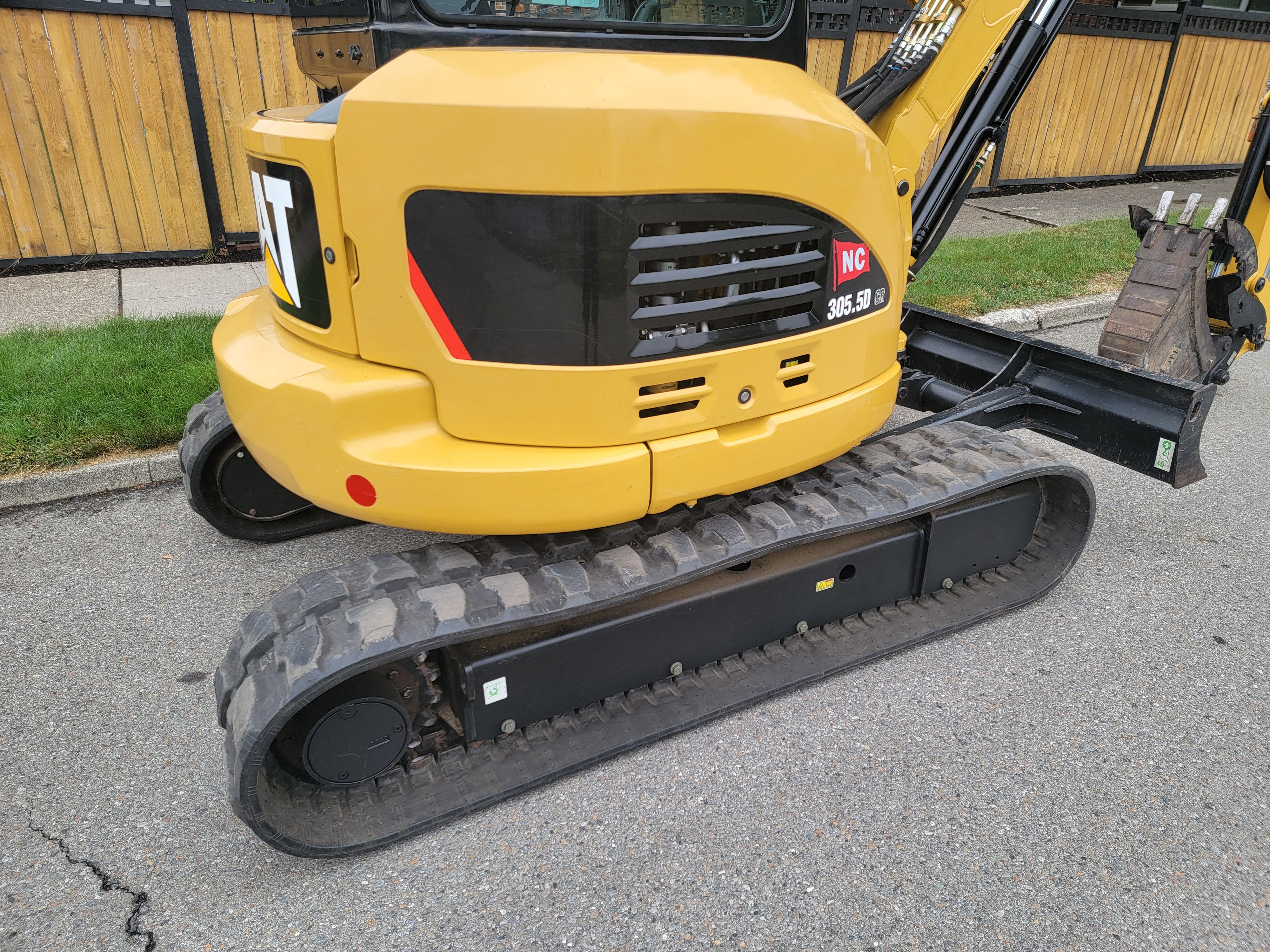 CAT 305.5