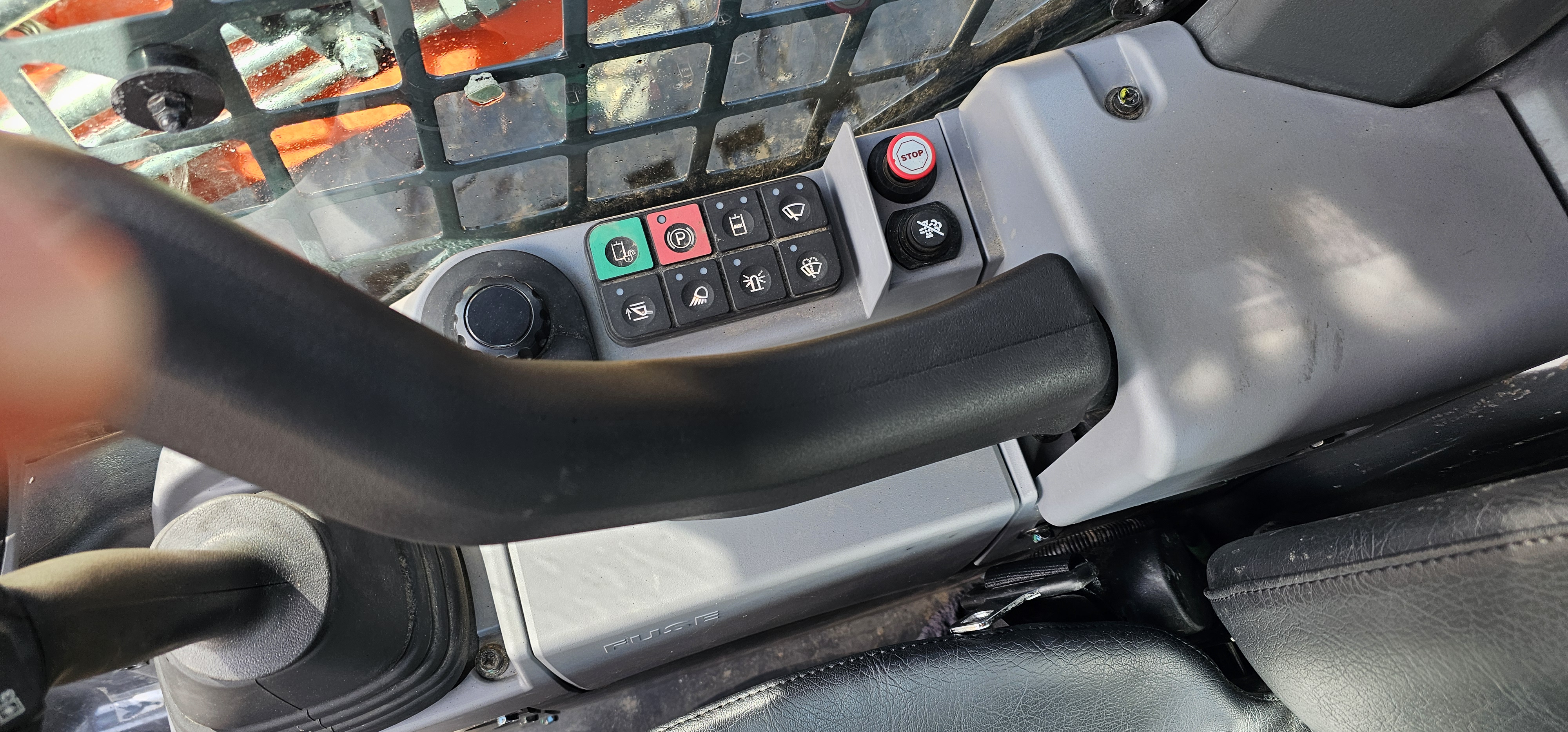 KUBOTA SVL75-3