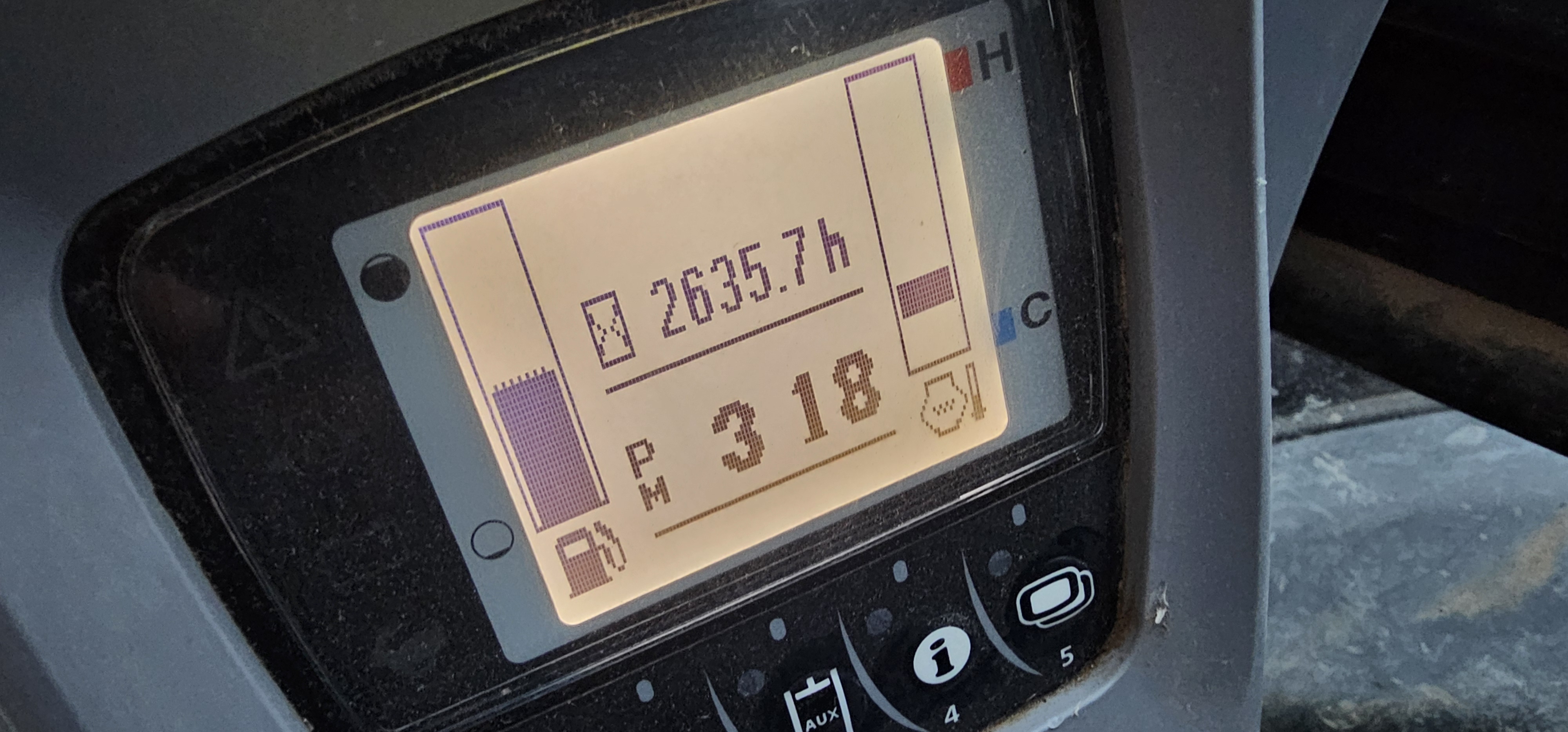 KUBOTA KX057-4