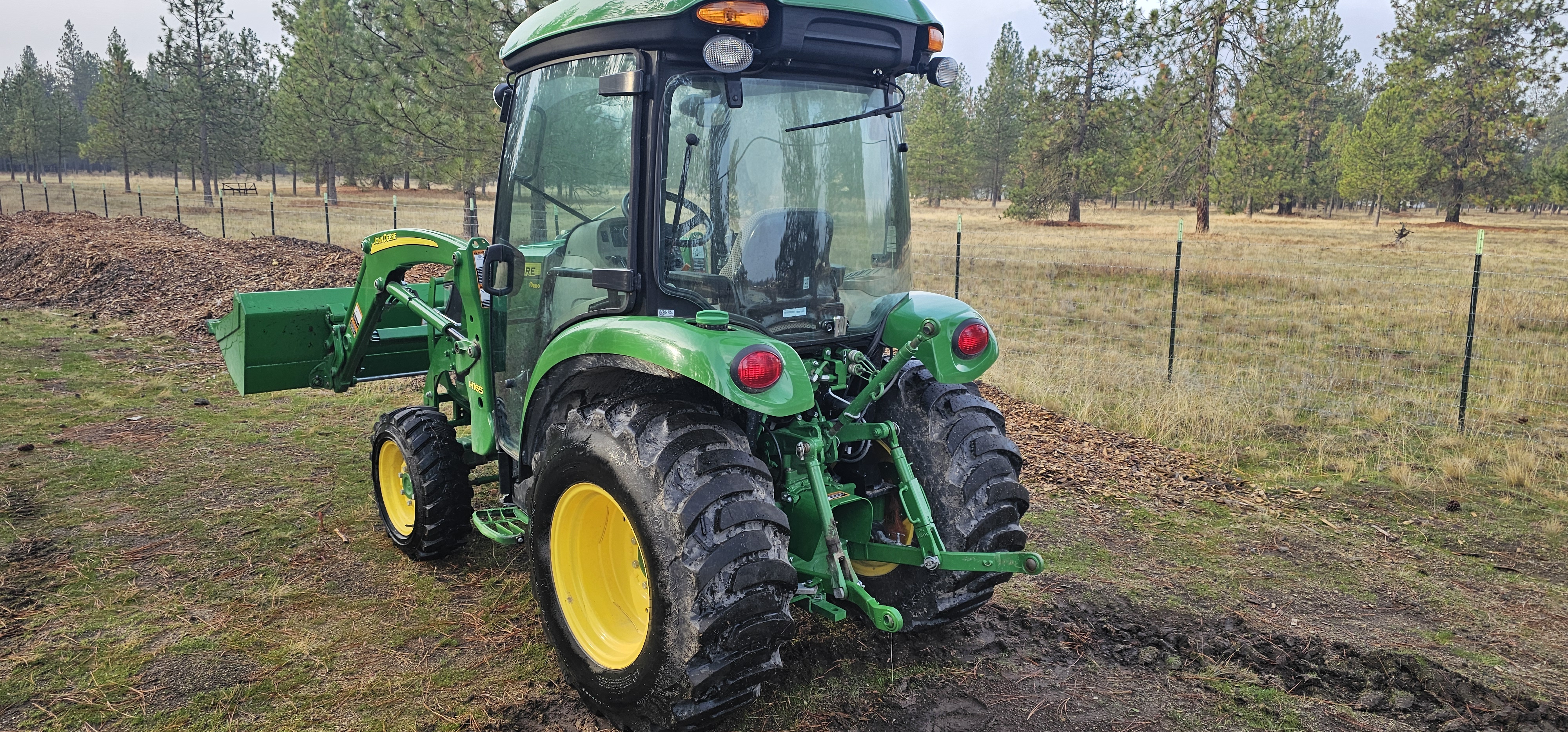 deere 3046r